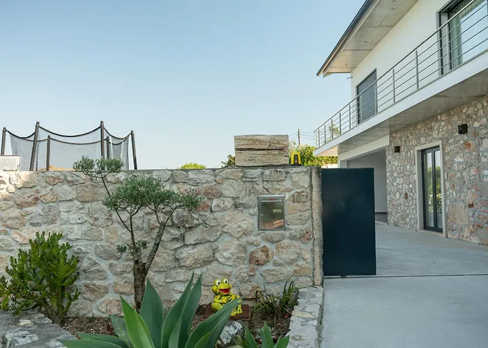 Quinta Do Cascalheiro Feriehus *